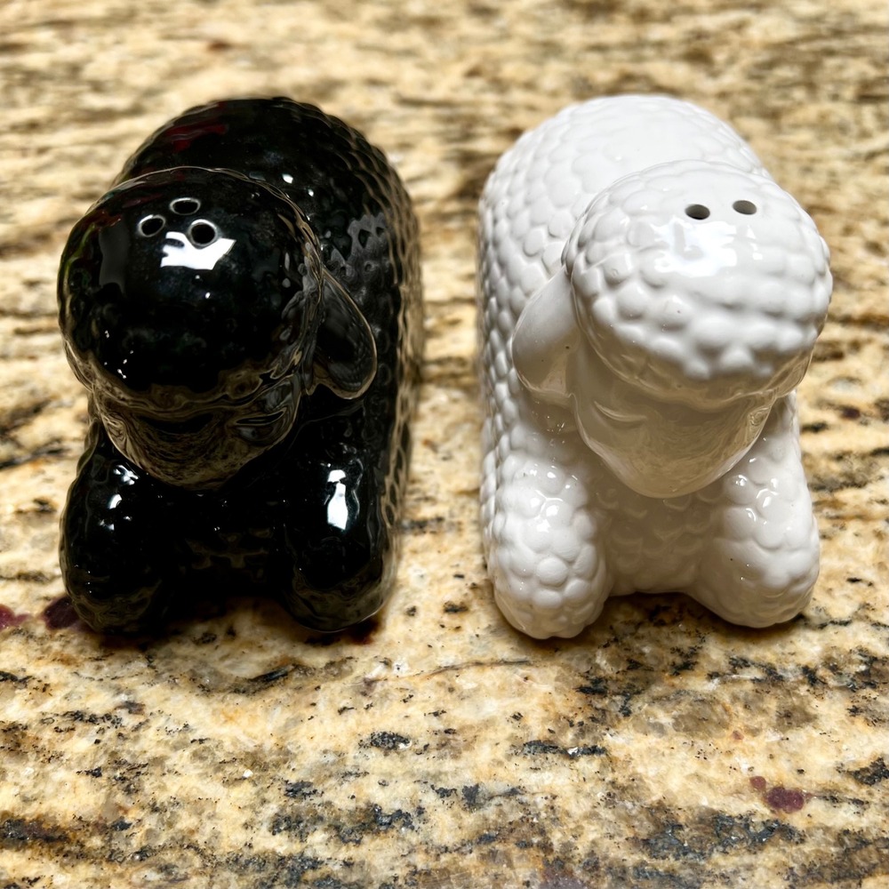 Vintage Artmark Ceramic Sheep Salt & Pepper Shakers Black White Lamb Set 90s